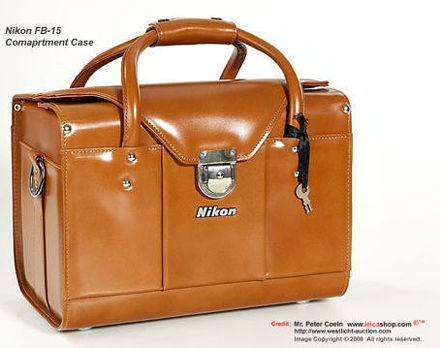 Nikon Brown FB-15 Caompartment case