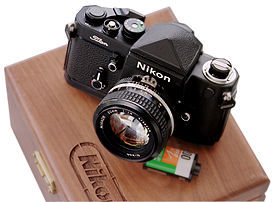 Nikon F2TBox.jpg