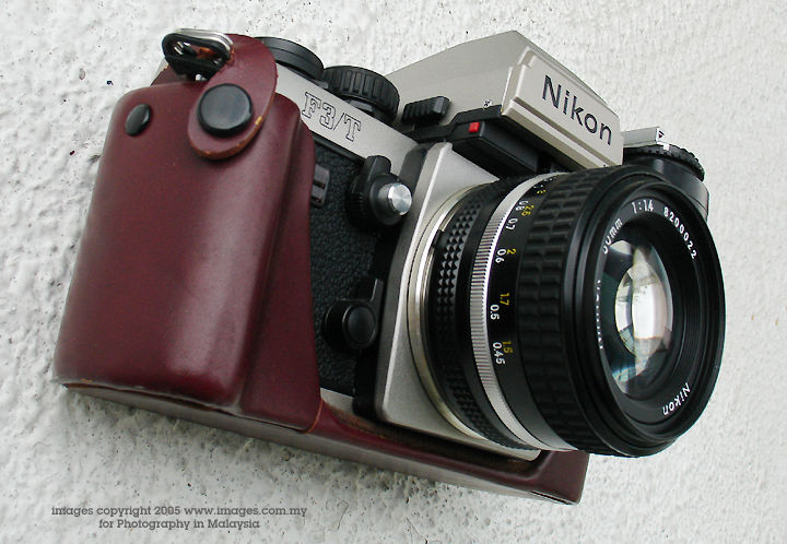 Nikon F3 with CF-22 camera case