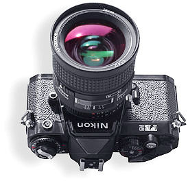 FE2 with28mm AF lens.jpg (18k)