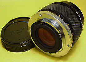 100mmf28oldb.JPG