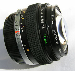 18mmf35side2.jpg (27k) Loading ...