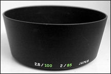 85100mmf2hood.jpg
