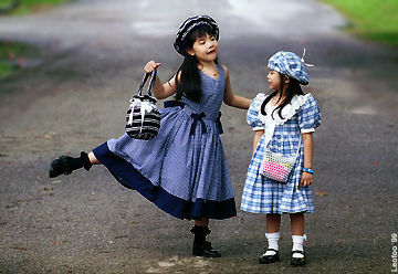 Kids on candid...