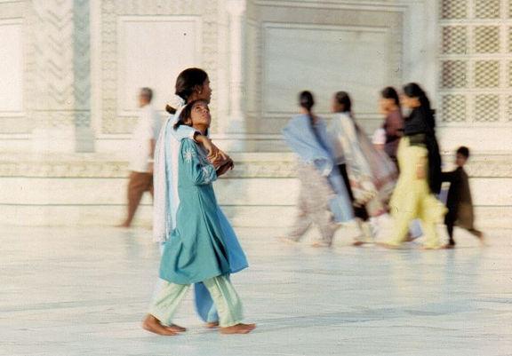 tajmahal2.jpg (51k) Loading ...