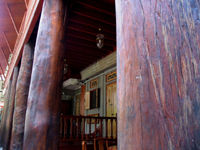 One of the older structure using teak wood as the central beam