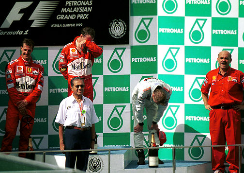 Different expressions.jpg (26k) Loading...