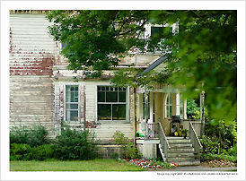 cozzy old cottage at the outskirt