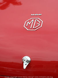 MG logo