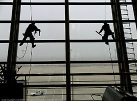 Shanghai airport, 2006