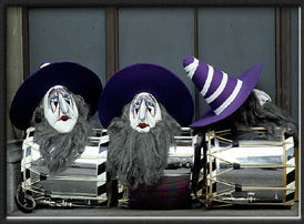 Masking ..at the roadside