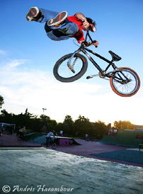 Outdoor synchro flash lighting